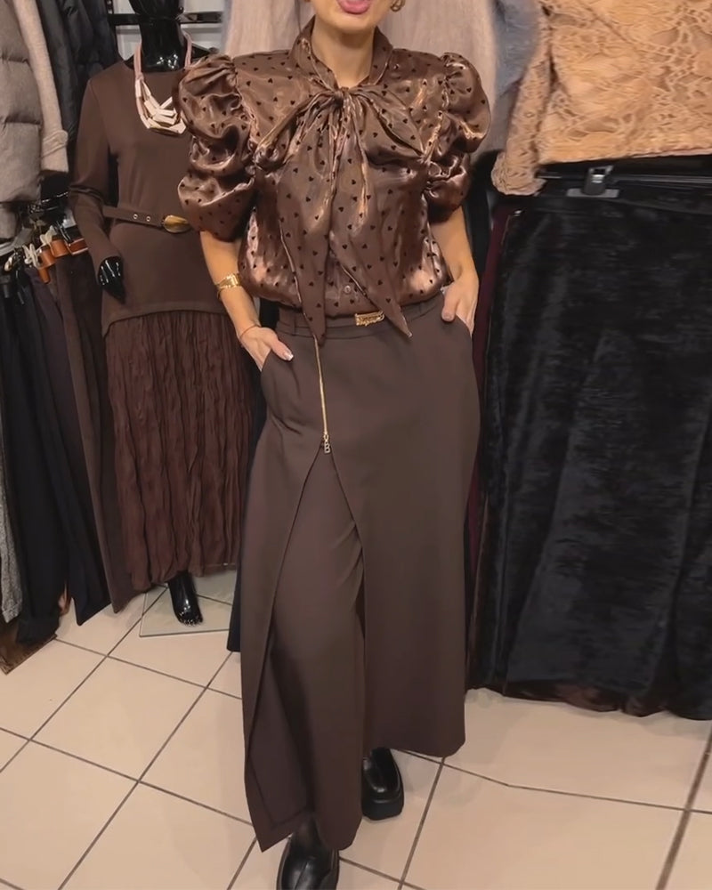 Oravelline - Elegant Trousers with Modern Zip Closure