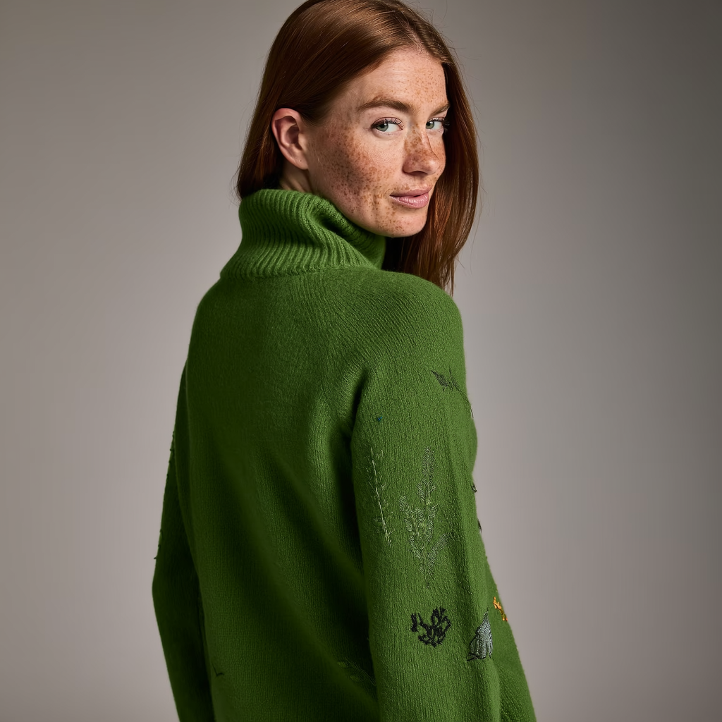 Luneliae - Warm and Elegant Turtleneck Sweater