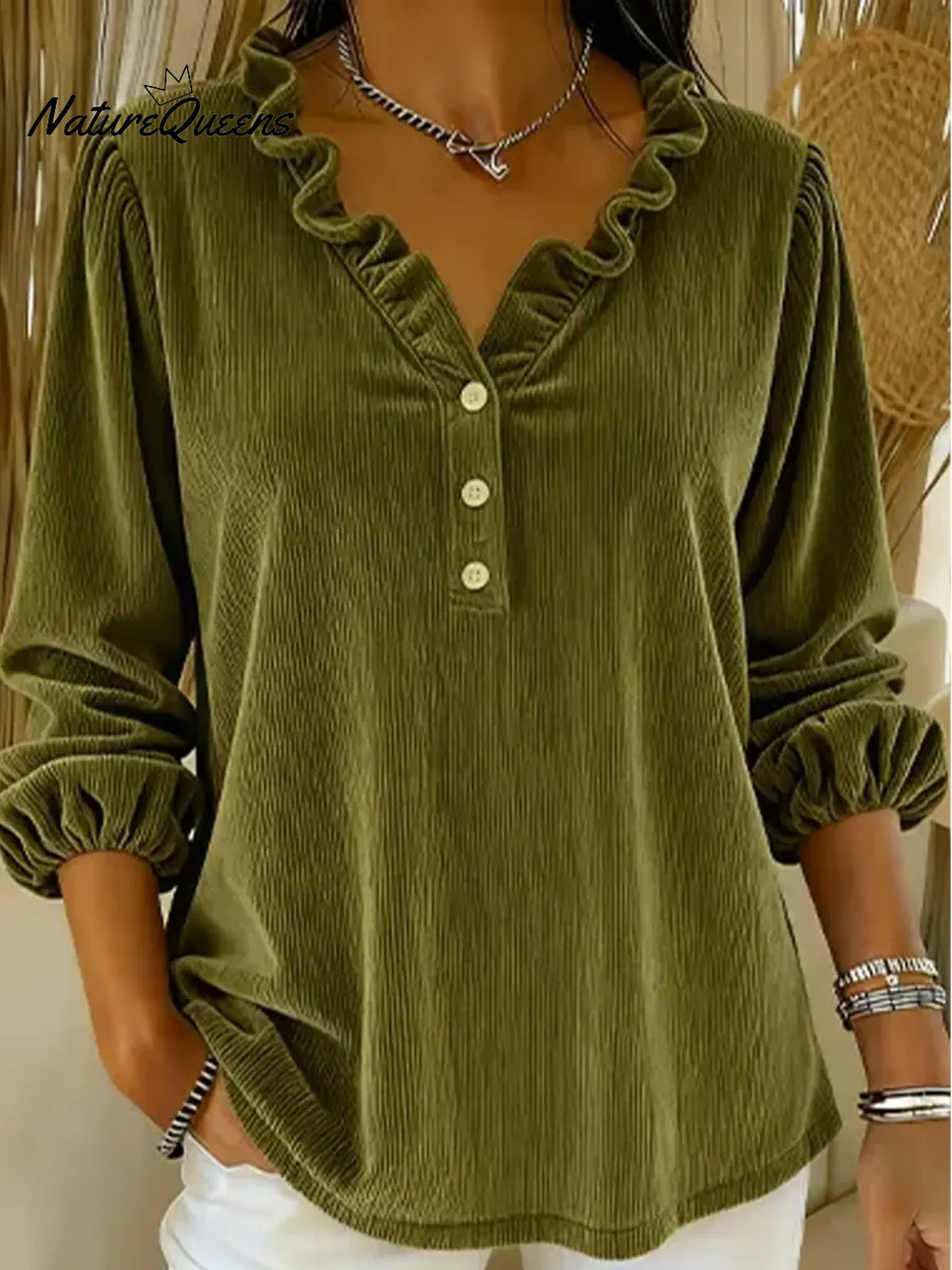 Jovellina - Ribbed Shirt with Ruffled Collar