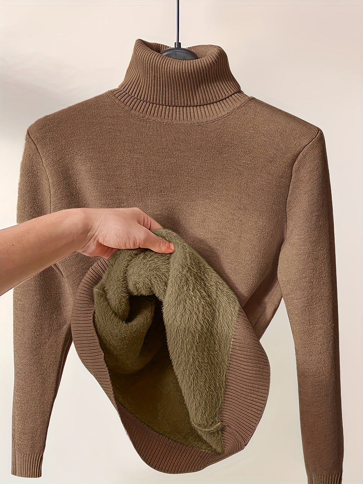 Pravinae - Unisex Thermal Turtleneck