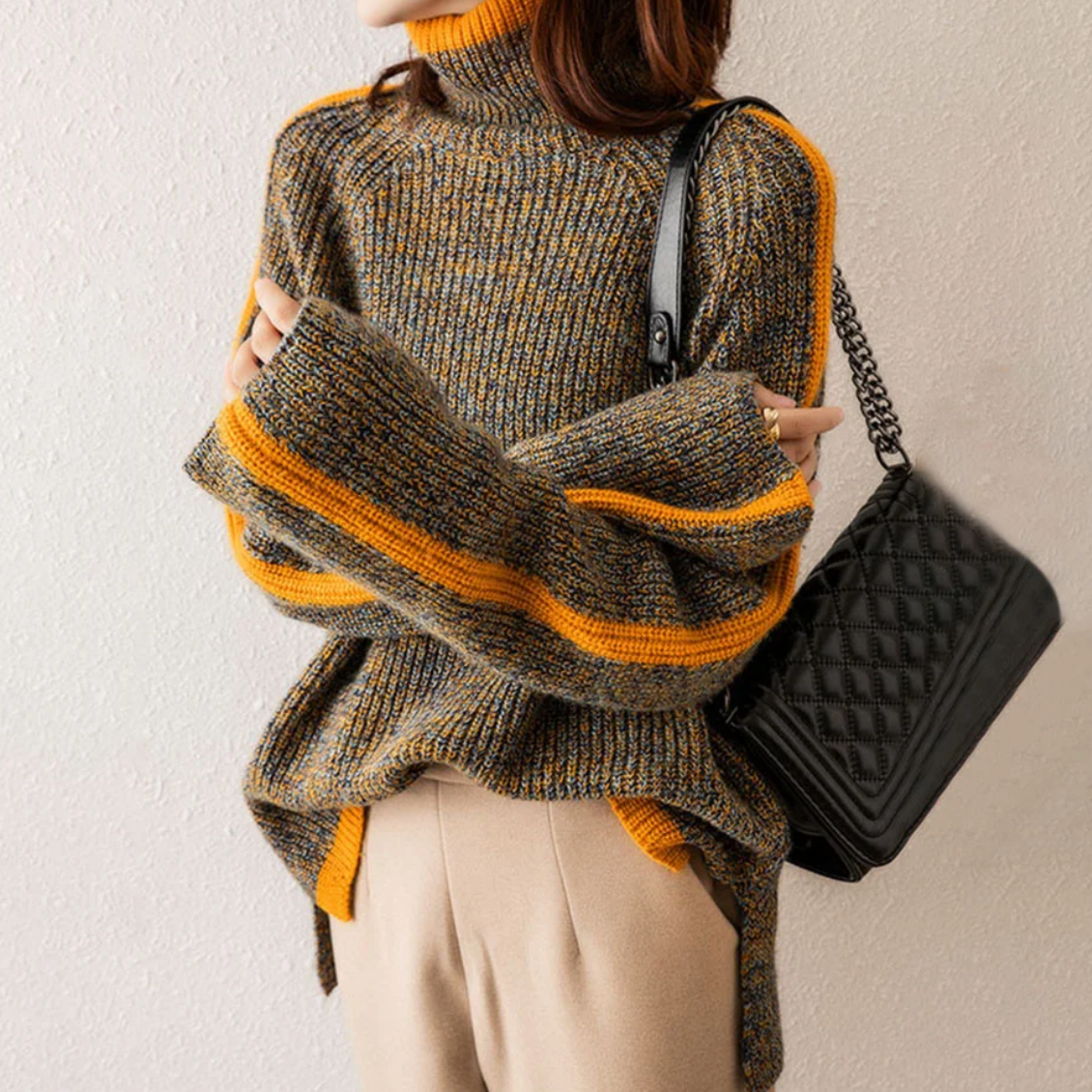 Nanne - Autumn Comfort and Elegance