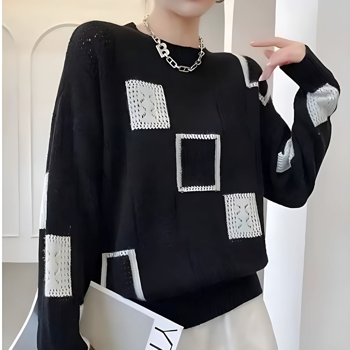 Adele - Women's Vintage Plaid Sweater Fall-Winter