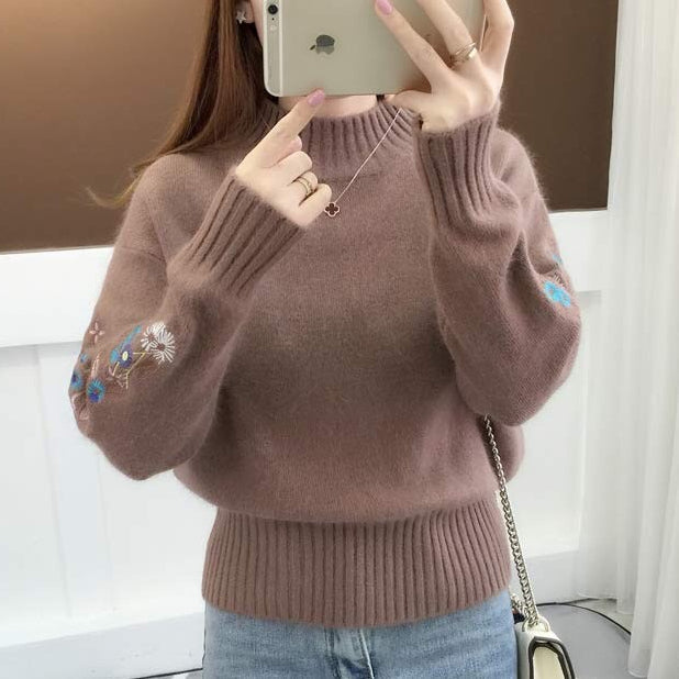 Andrée - Thick Flower Embroidered Sweater