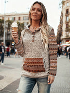Rhosavelline - Vintage Buttoned Hooded Top