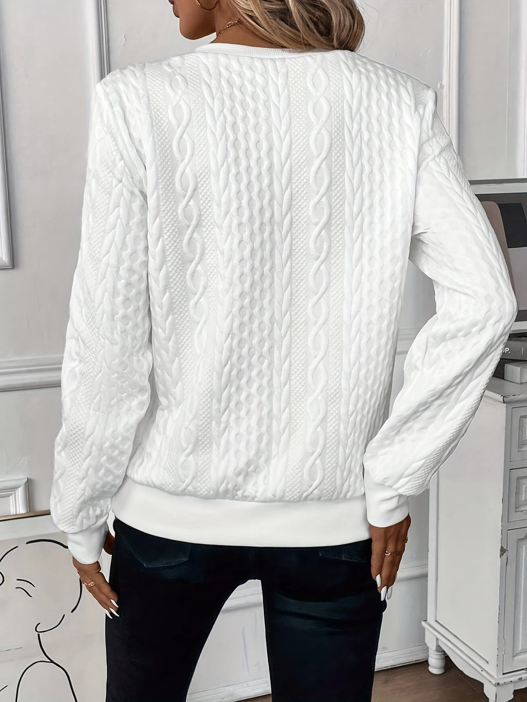 Lina | Stylish Knitted Sweater
