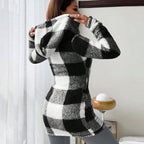 Doralisse - Long Checkered Jacket with Hood